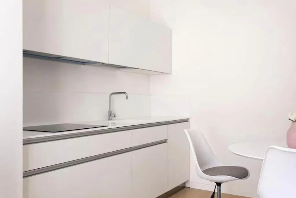 Luxury One Bedroom Corso Buenos Aires Milan Italy
